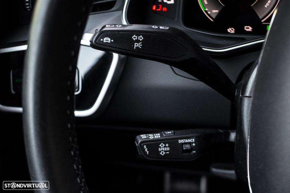 Audi A6 Avant 55 TFSI e quattro S tronic sport - 16