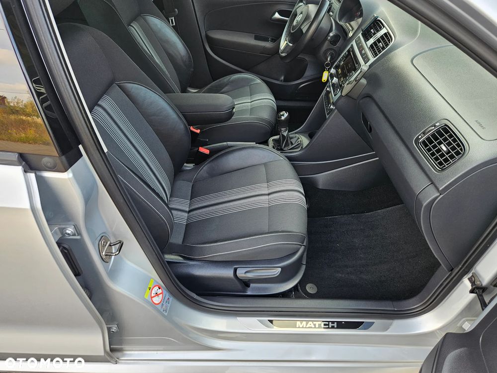 Volkswagen Polo 1.2 TSI Highline - 22