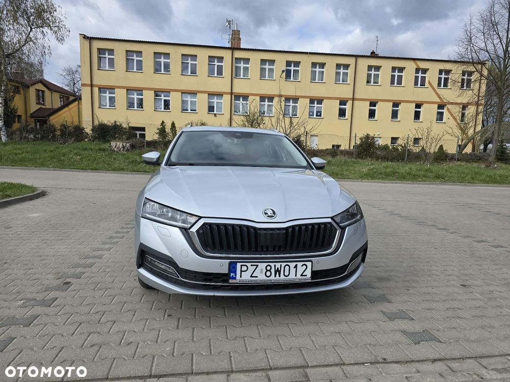 Skoda Octavia 2.0 TDI Style DSG - 4