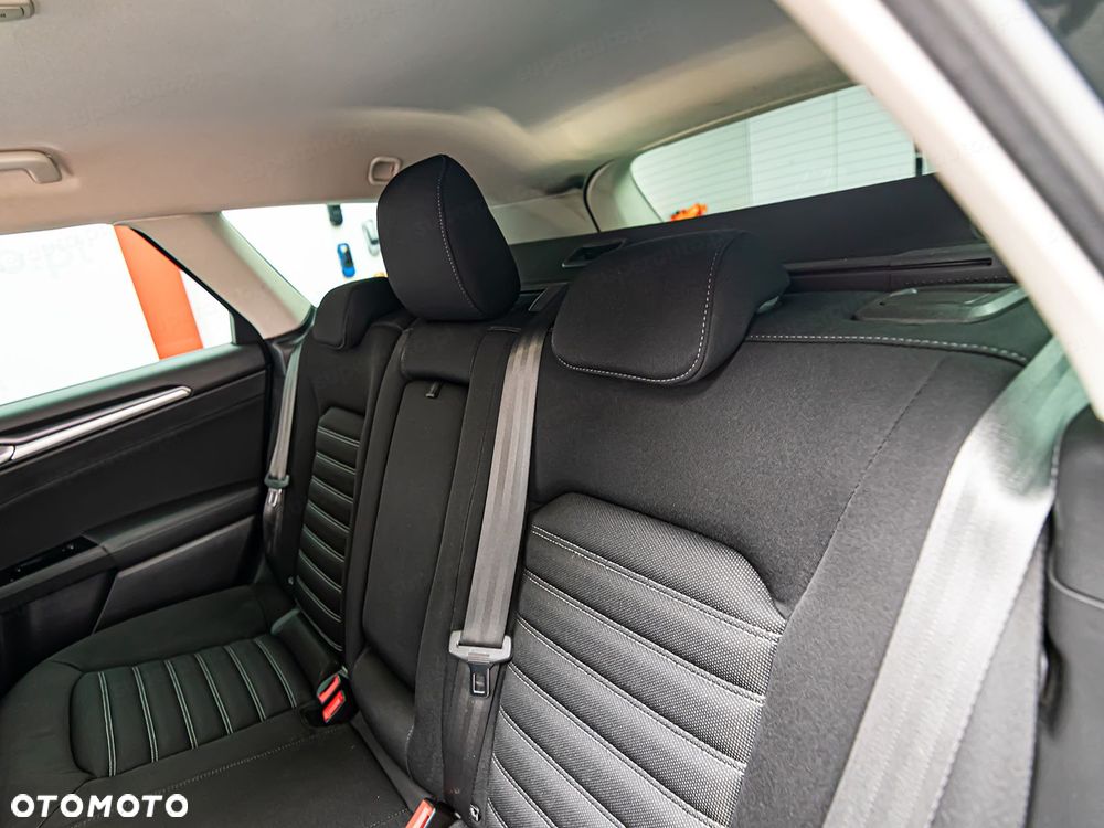 Ford Mondeo 2.0 TDCi Trend - 23