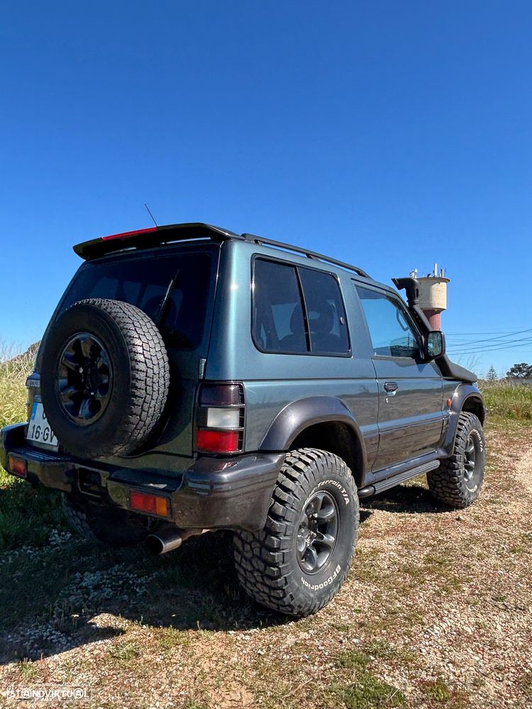 Mitsubishi Pajero 2.8 TD GLS - 2