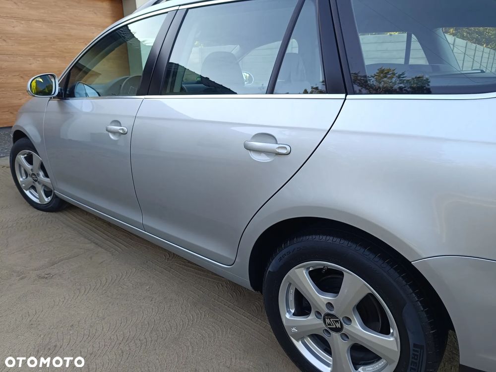 Volkswagen Golf 1.9 TDI Comfortline - 33