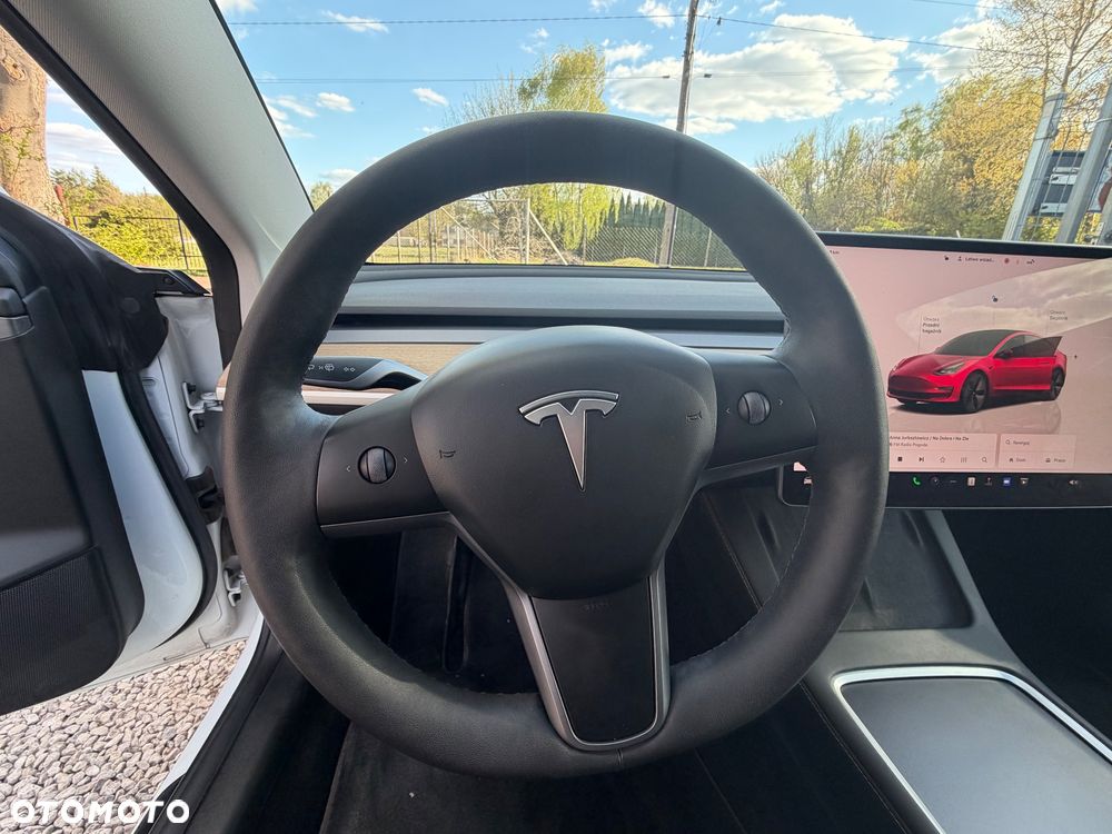 Tesla Model 3 RWD - 15