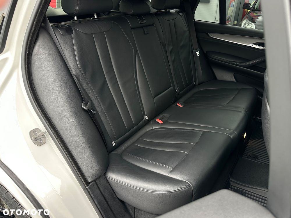 BMW X5 xDrive25d - 22