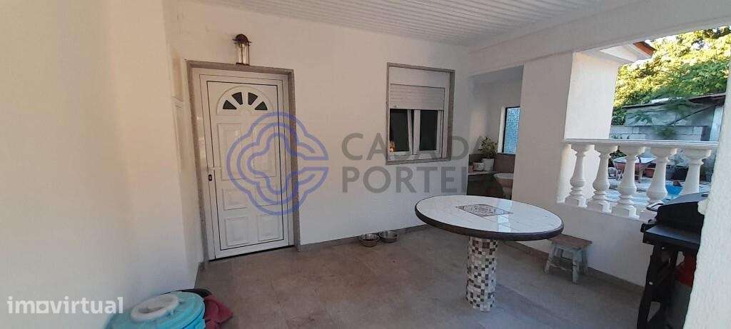 EXCELENTE OPORTUNIDADE – MORADIA T3 COM CERCA DE 4 HECTARES DE TERRENO - Grande imagem: 4/16