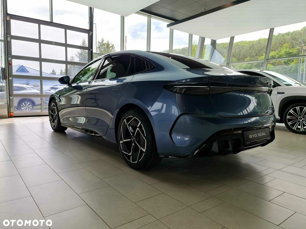 BYD Seal - 12