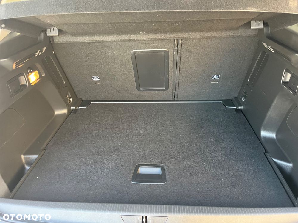 Opel Grandland X 1.2 T GPF Design Line S&S - 20