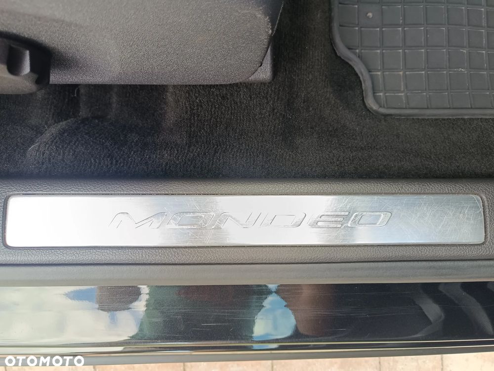 Ford Mondeo Turnier 2.0 TDCi Start-Stopp Titanium - 22