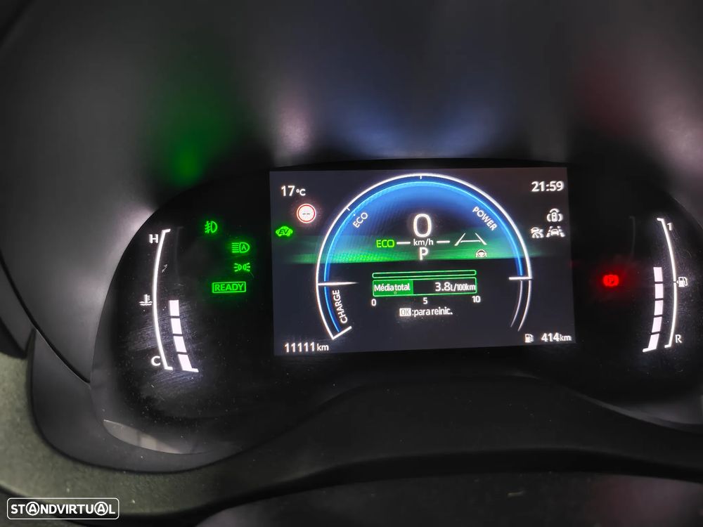 Toyota Yaris 1.5 HDF Exclusive - 10