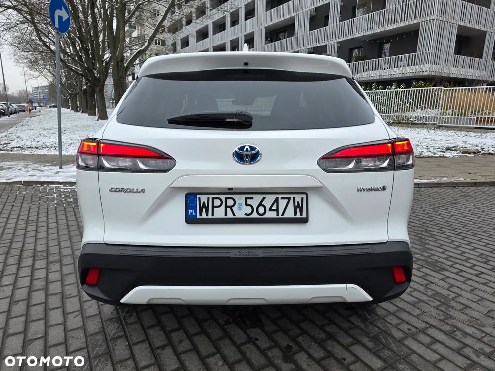 Toyota Corolla Cross 2.0 Hybrid Comfort AWD - 31