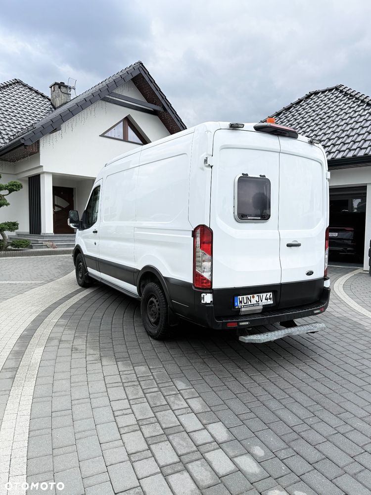 Ford Transit Kombi L2H2 Limited - 4