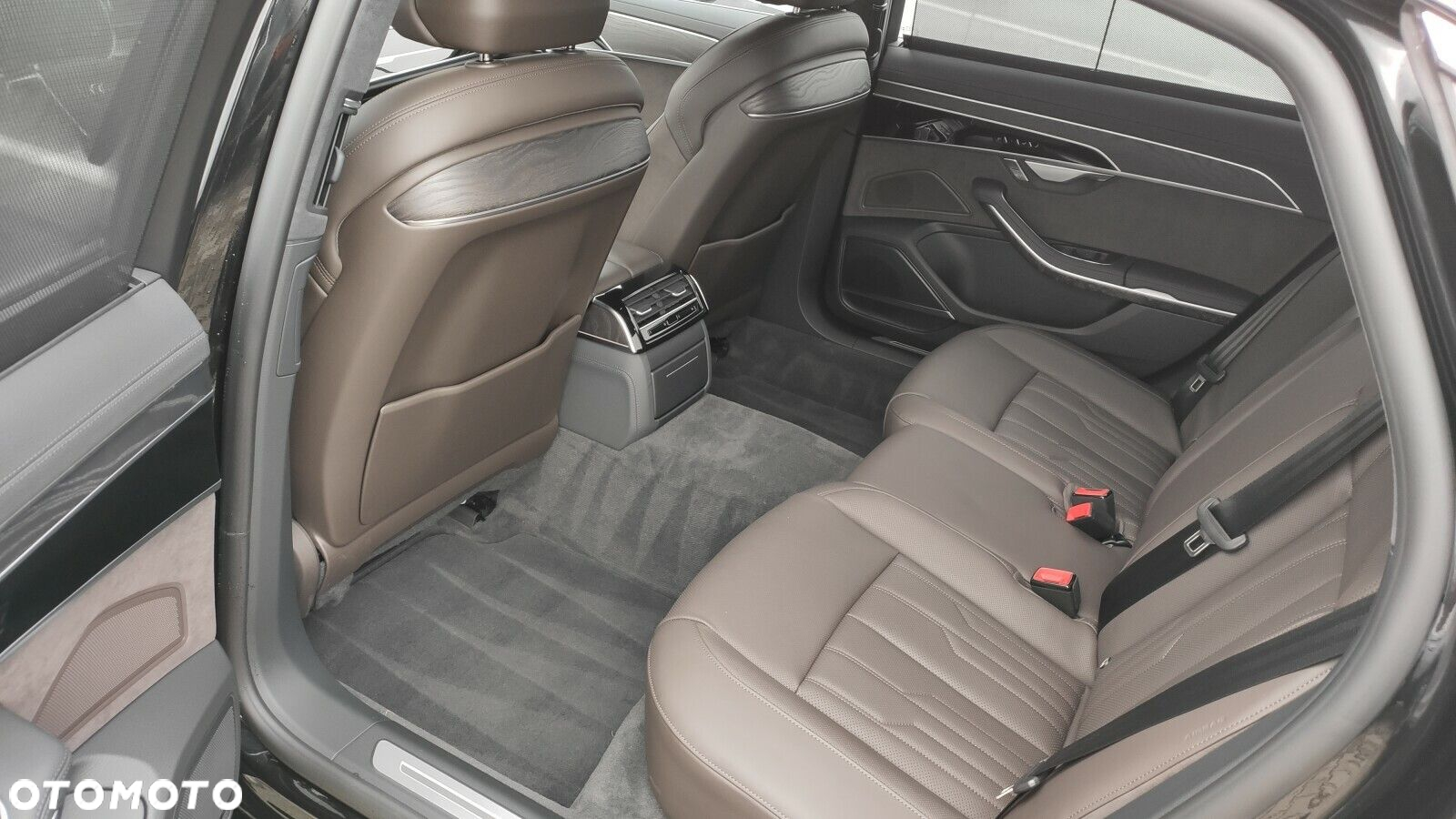Audi A8 - 11
