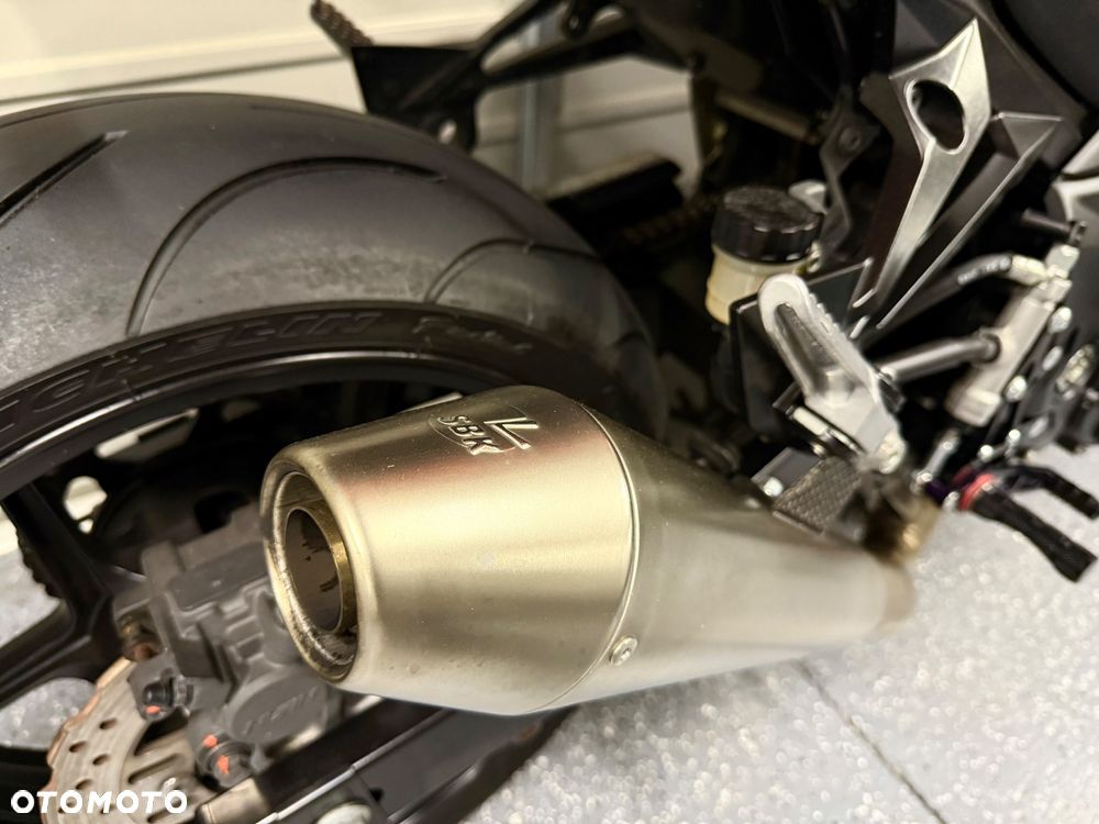 Kawasaki Z - 7