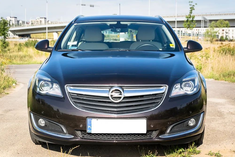 Opel Insignia - 1