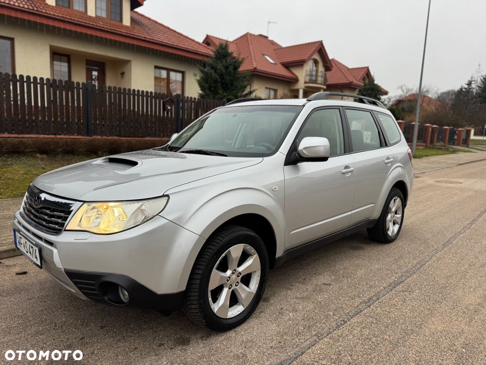 Subaru Forester 2.0D Exclusive - 1