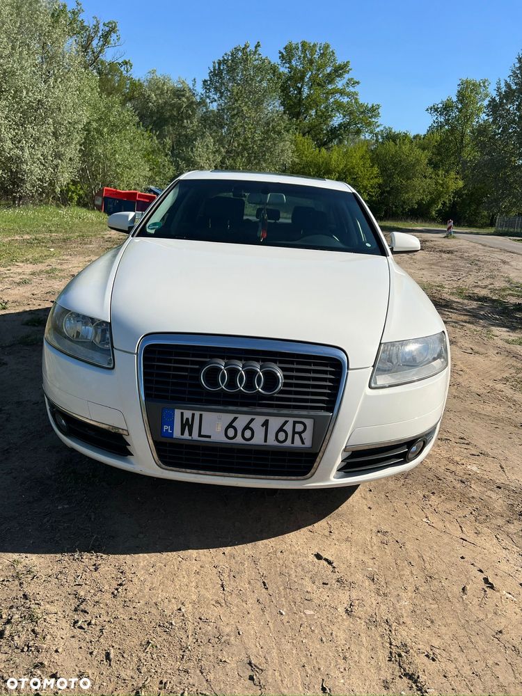 Audi A6 Limousine 2.4 - 7