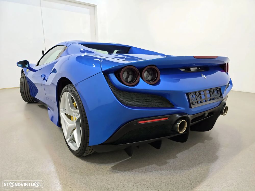 Ferrari F8 Tributo - 6