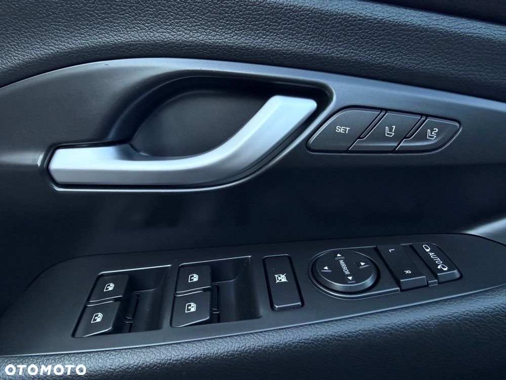 Hyundai i30 1.4 T-GDI DCT Premium - 30