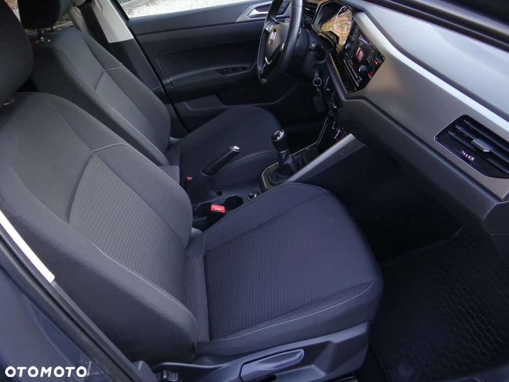 Volkswagen Polo 1.6 TDI SCR Comfortline - 24