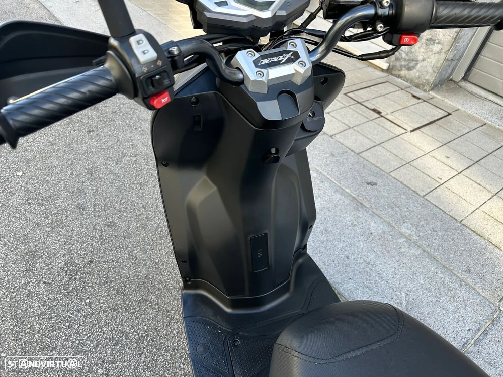 Sym Allo CROX 50 - 13