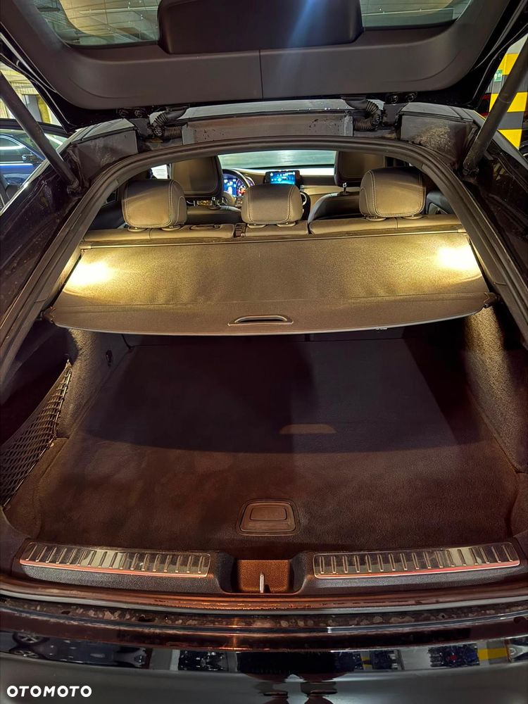 Mercedes-Benz GLC 220 d - 39