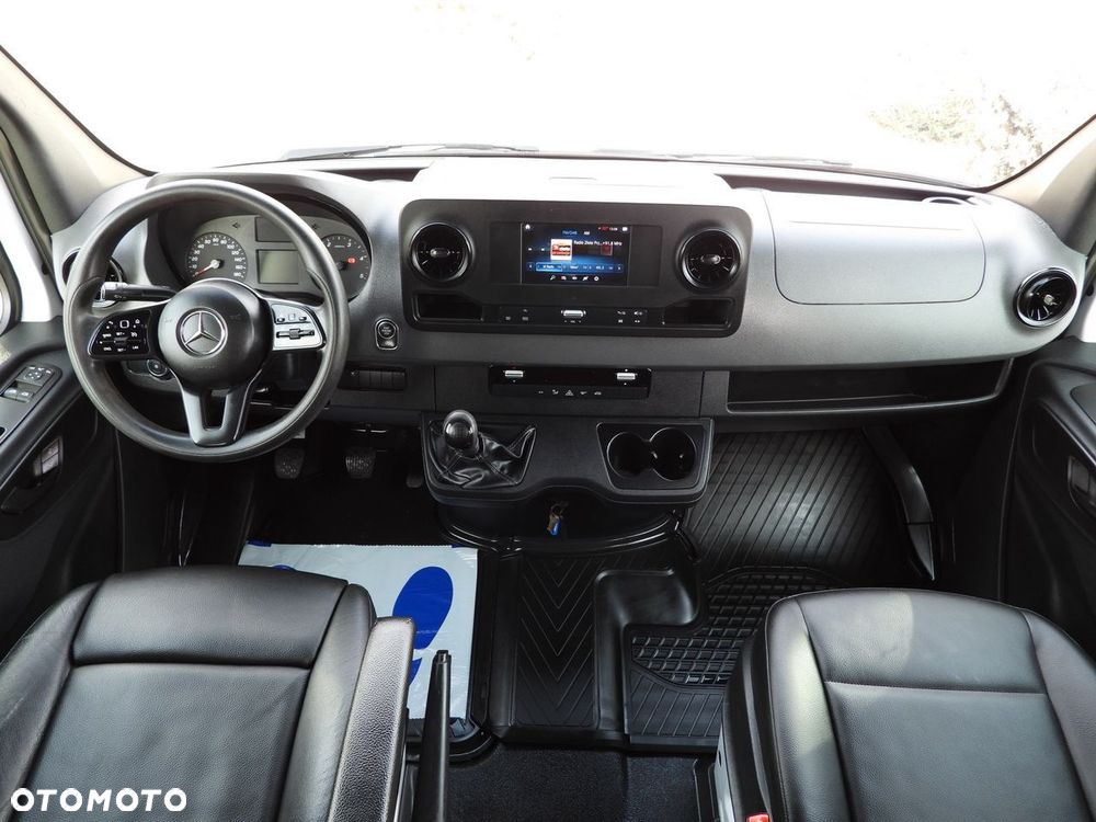 Mercedes-Benz SPRINTER 516 WYWROTKA PODWÓJNA KABINA DOKA 6 MIEJSC TEMPOMAT NAWIGACJA BLIŹNIACZE KOŁA KLIMATYZACJA  160KM - 28