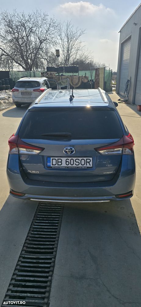 Toyota Auris 1.8 L VVT-i Sol - 9