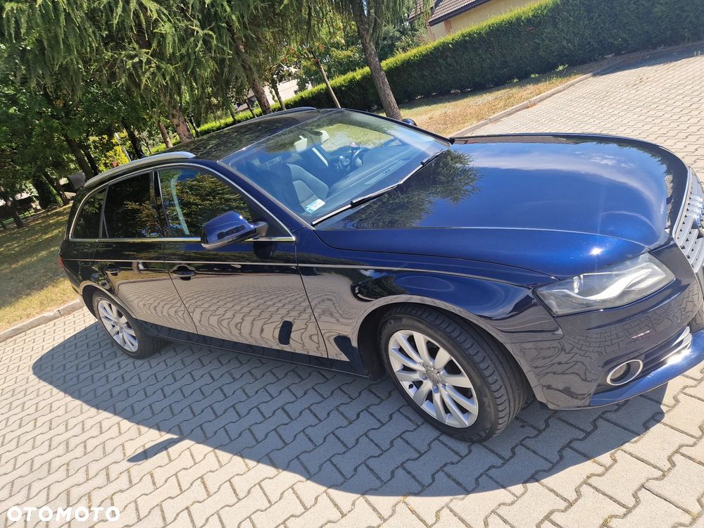 Audi A4 Avant 2.0 TDI - 12