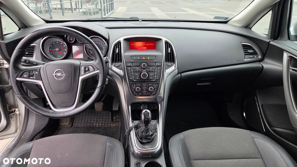 Opel Astra 1.4 T Cosmo - 15
