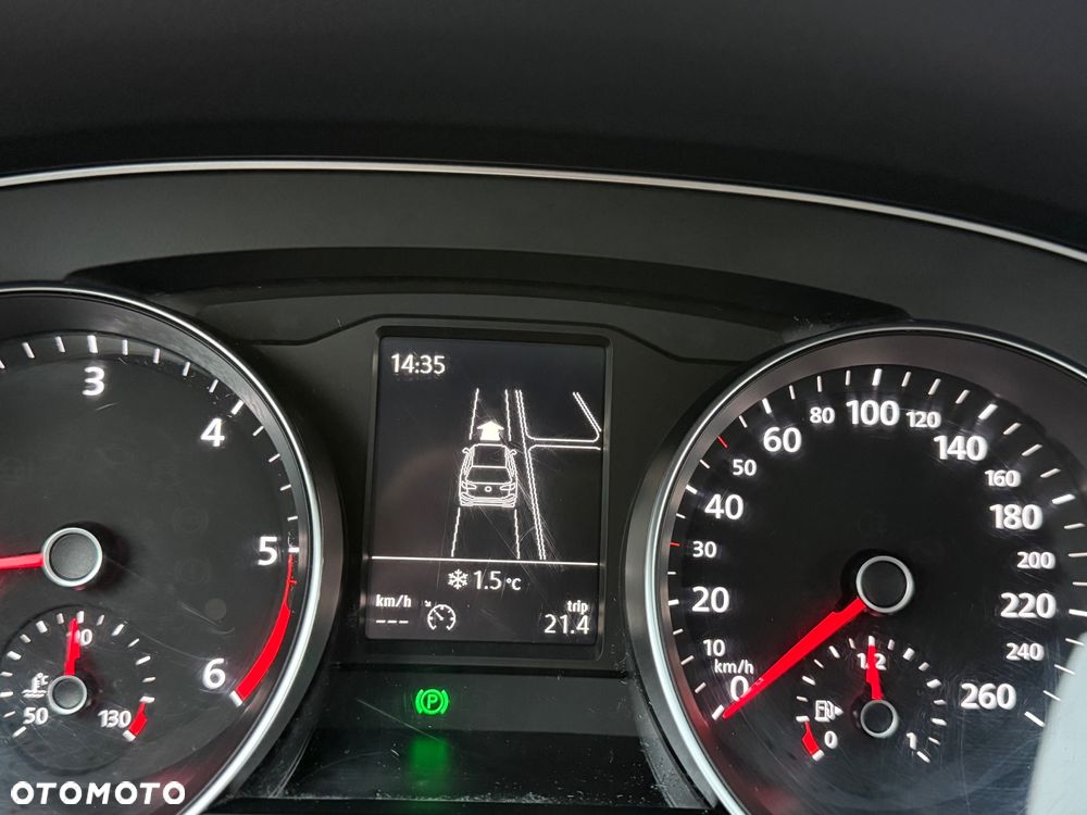 Volkswagen Passat 2.0 TDI (BlueMotion Technology) Highline - 31