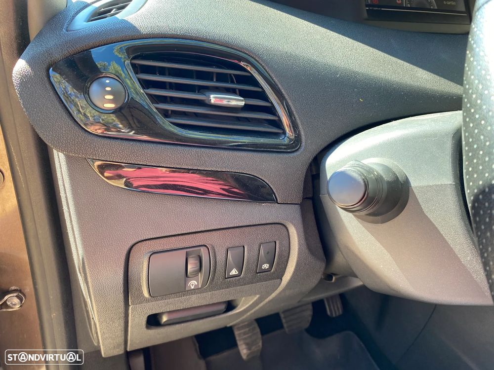 Renault Grand Scénic 1.6 dCi Bose Edition 7L - 19
