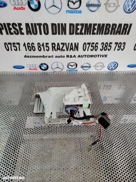 Suport Calculator Ecu Mini Cooper One F54 F55 F56 F57 Volan Stanga Dezmembrez Mini F54 F55 F56 F57 - 1