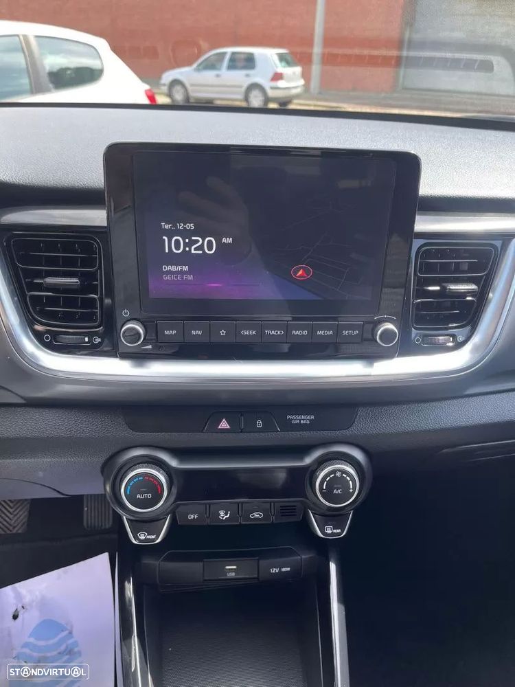 Kia Stonic 1.0 T-GDI Drive - 18