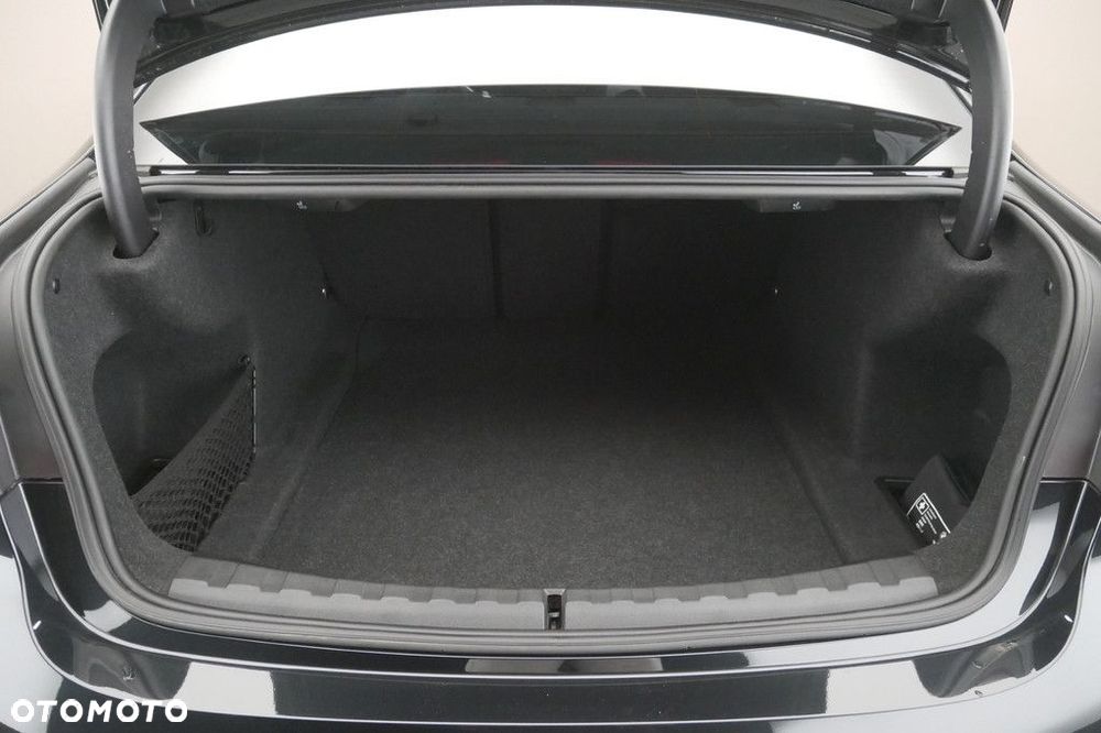 BMW Seria 3 - 16
