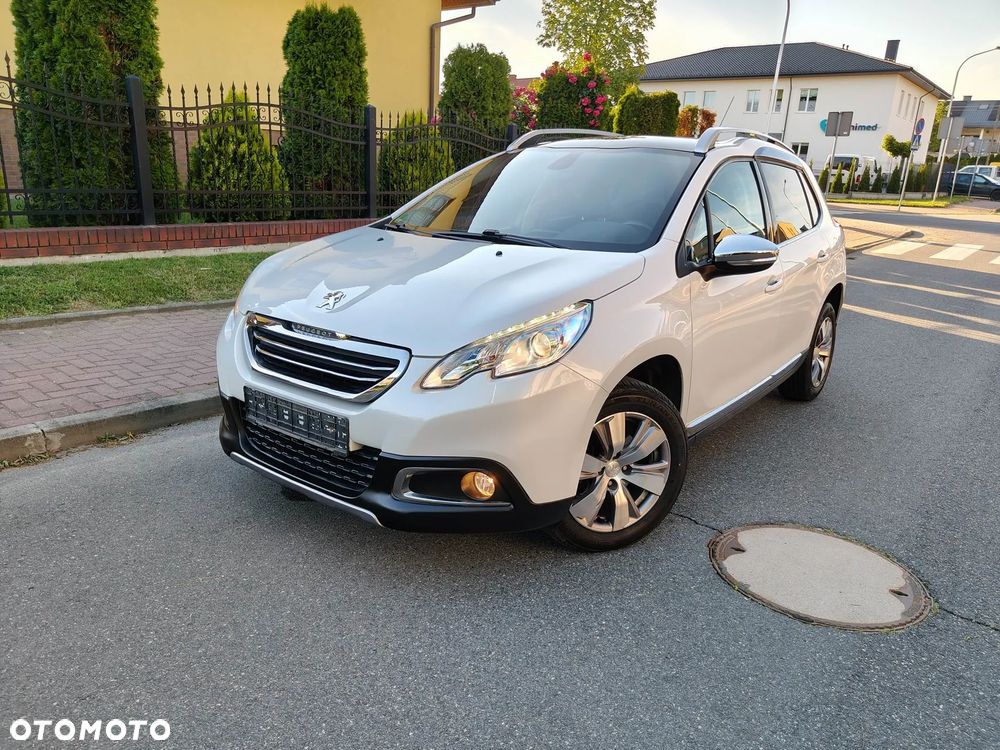 Peugeot 2008 PureTech 110 Stop&Start Allure - 10