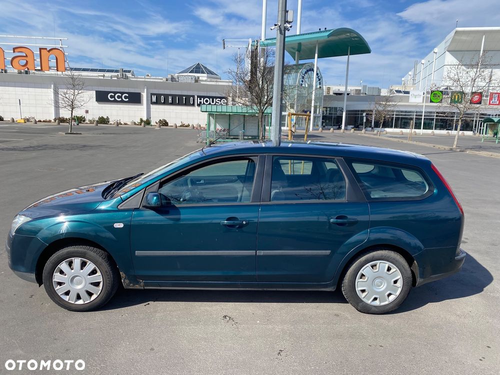 Ford Focus 1.6 16V Trend - 1