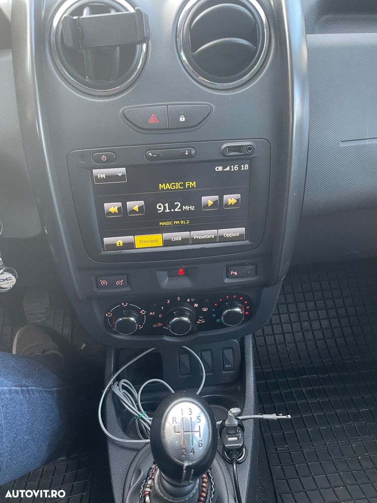 Dacia Duster 1.2 TCe 4x2 Laureate - 10