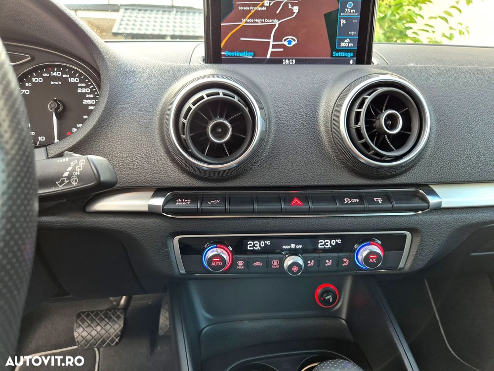 Audi e-tron - 12