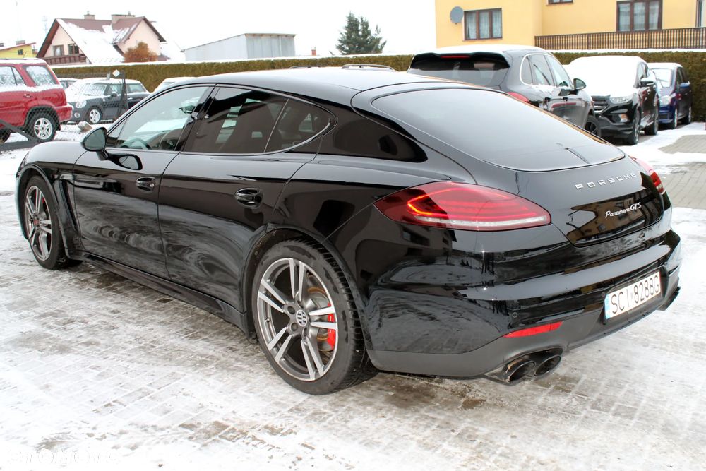 Porsche Panamera GTS - 5