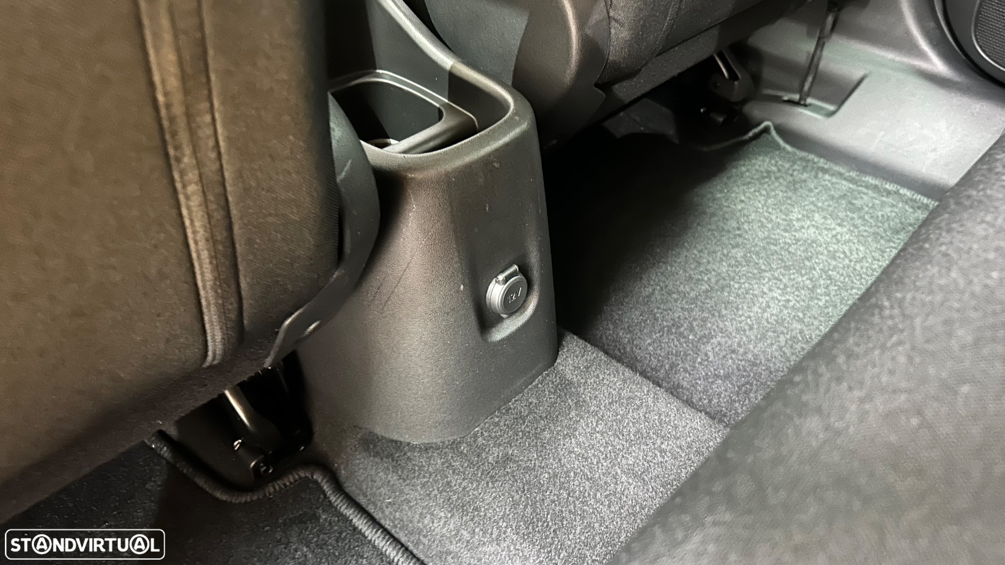 Citroën C3 Aircross PureTech 110 Stop & Start EAT6 Shine - 27