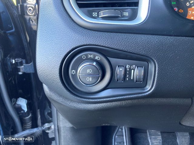 Jeep Renegade 1.0 T Longitude - 17