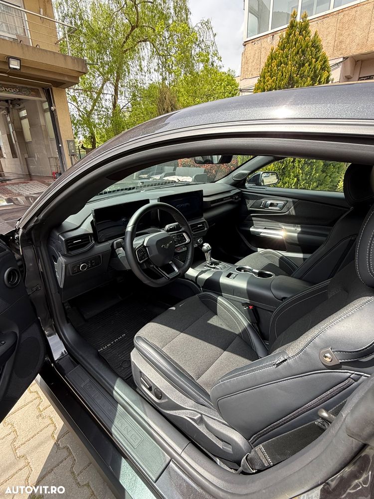 Ford Mustang 2.3 Eco Boost Aut. - 8