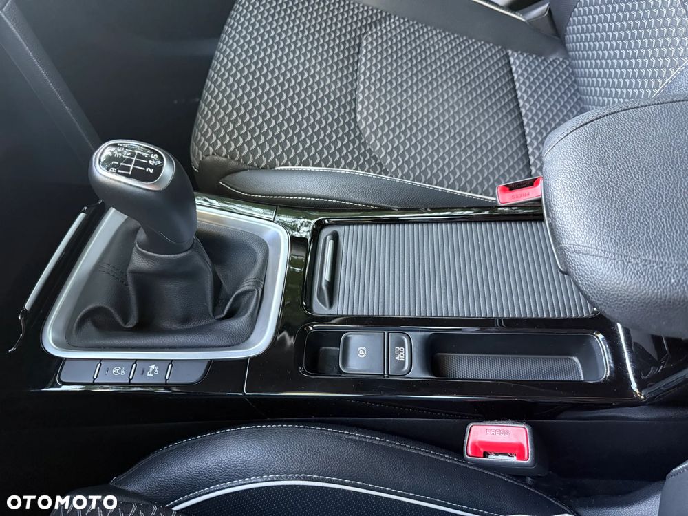 Kia XCeed 1.5 T-GDI OPF JBL Sound Edition - 12