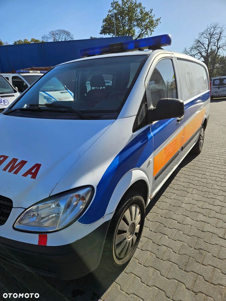 Mercedes-Benz VITO 111 - 1