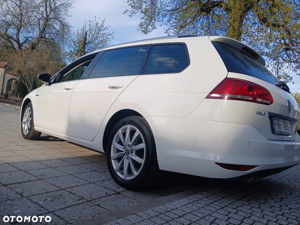 Volkswagen Golf 1.6 TDI BlueMotion Technology Lounge - 24