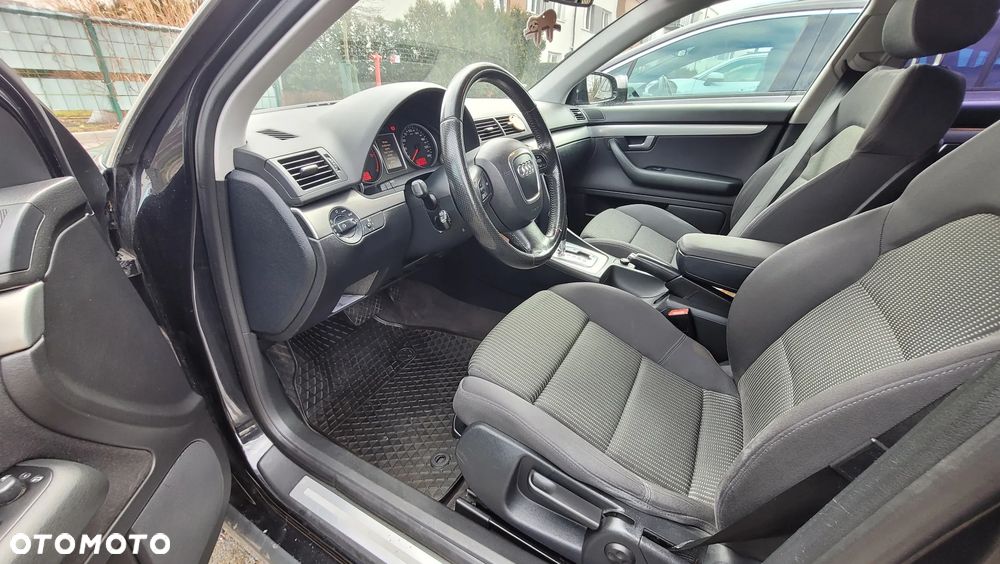 Audi A4 Avant - 12