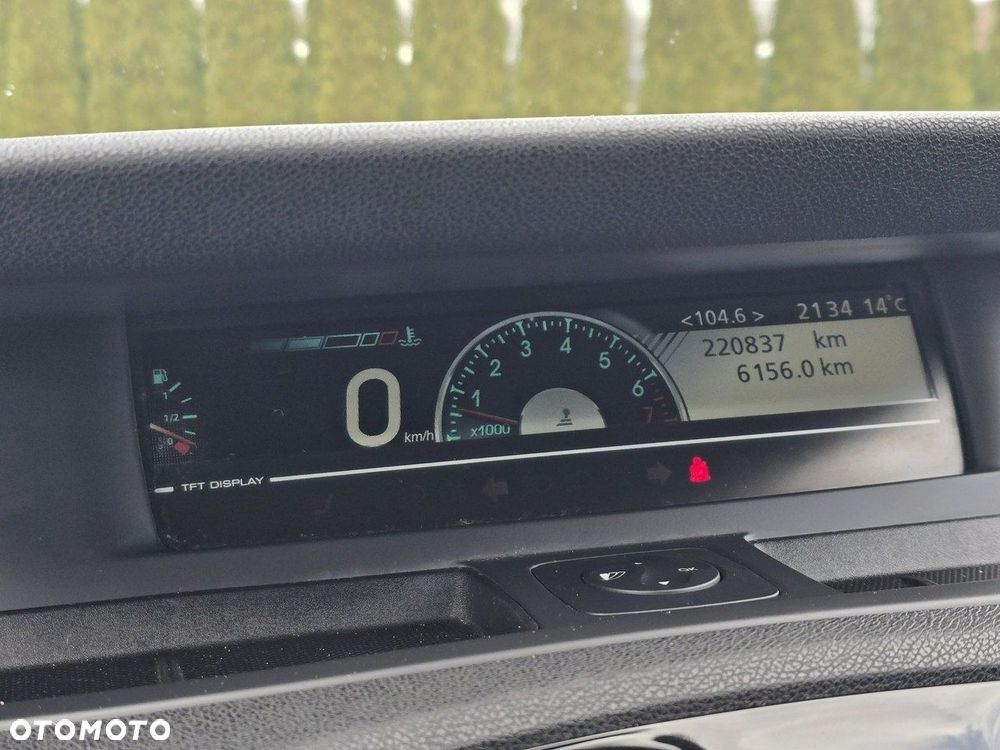 Renault Scenic - 27
