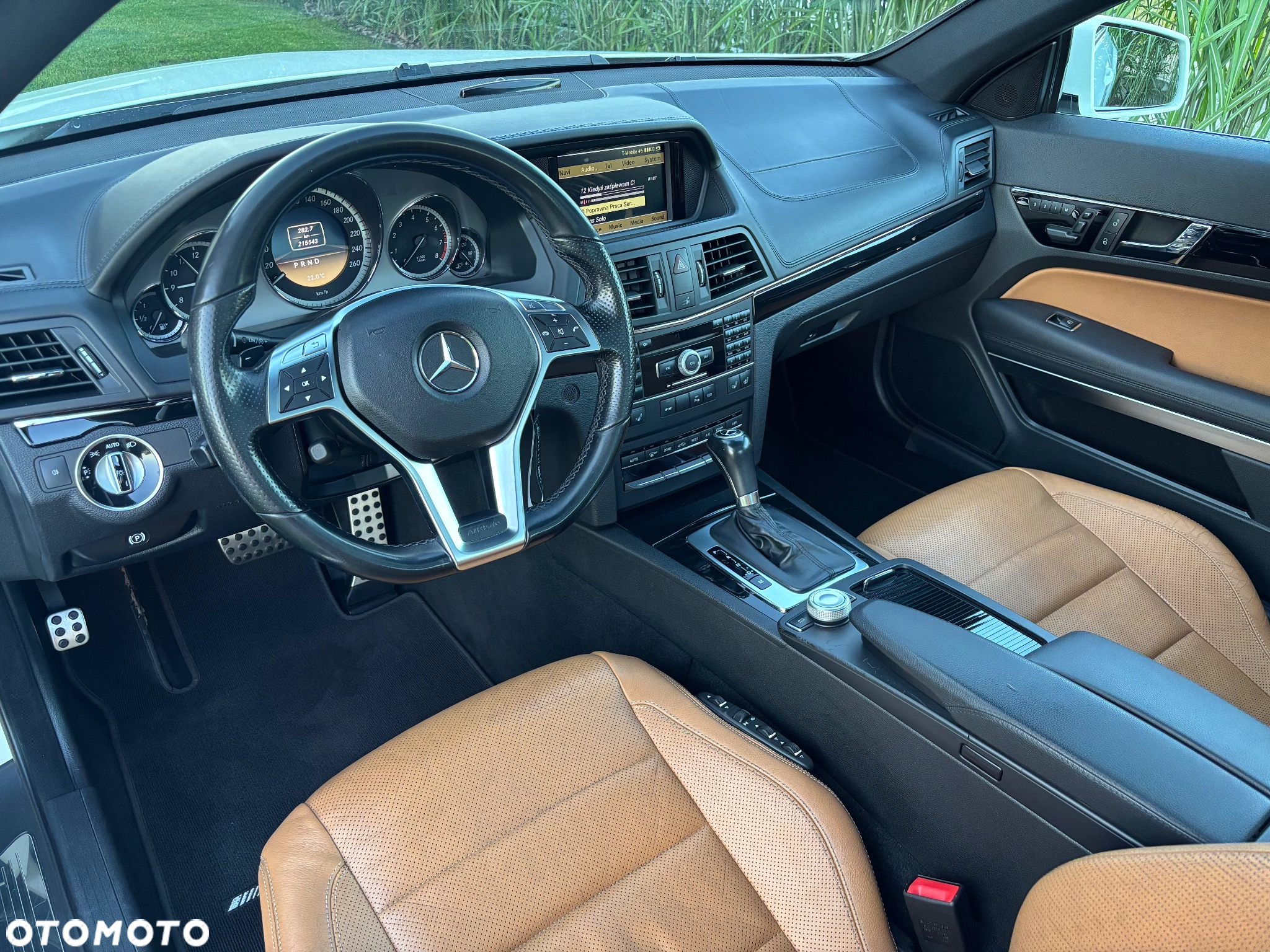 Mercedes-Benz Klasa E 250 CGI Coupe BlueEFFICIENCY Automatik Avantgarde - 11