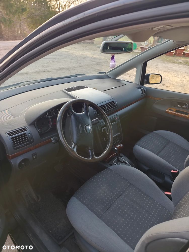 Seat Alhambra 1.9 TDI Signo Tiptr - 10