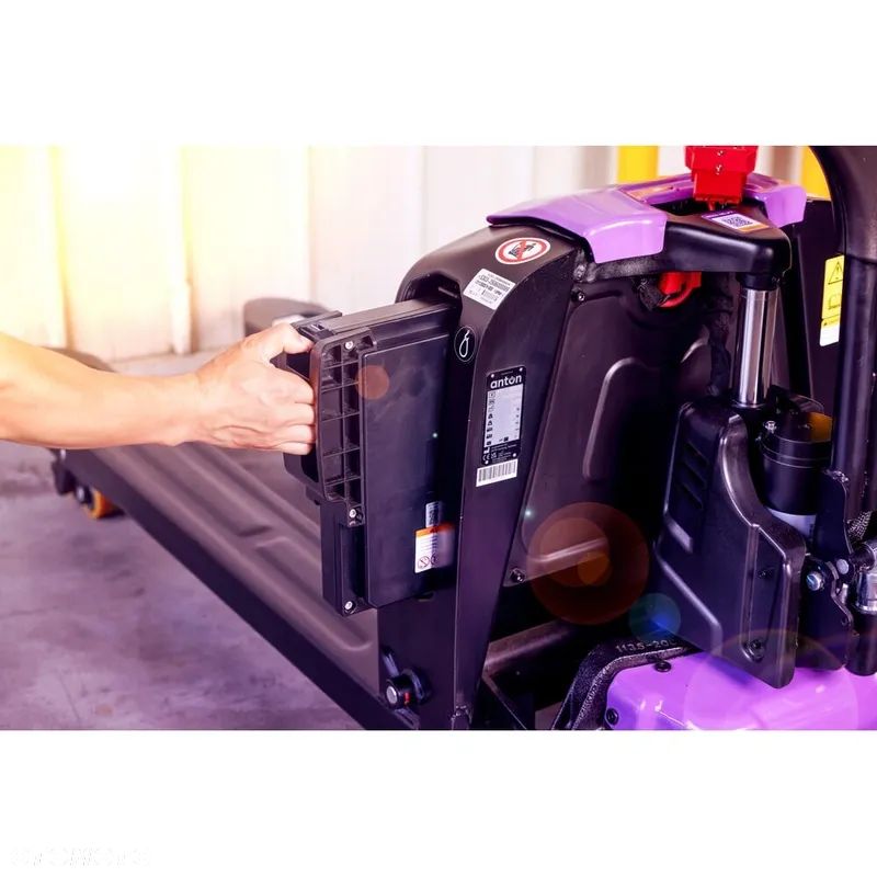 Jungheinrich AntOn by Jungheinrich PTL 1.5 - 6